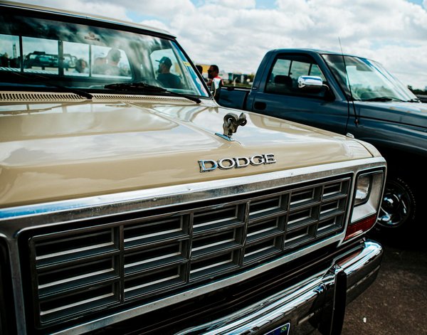 Les marques qui règnent sur le marché des voitures sportives : Découvrez les leaders !